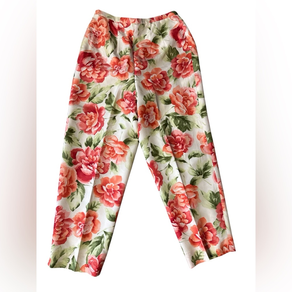 Talbots Silk Floral Print Cropped Pants.  Size 12. 28” Waist 12” R 25” I